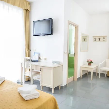 فندق Marechiaro - Direttamente Sul Mare 3*
