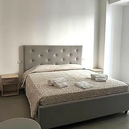 Marechiaro - Direttamente Sul Mare Hotell San Menaio